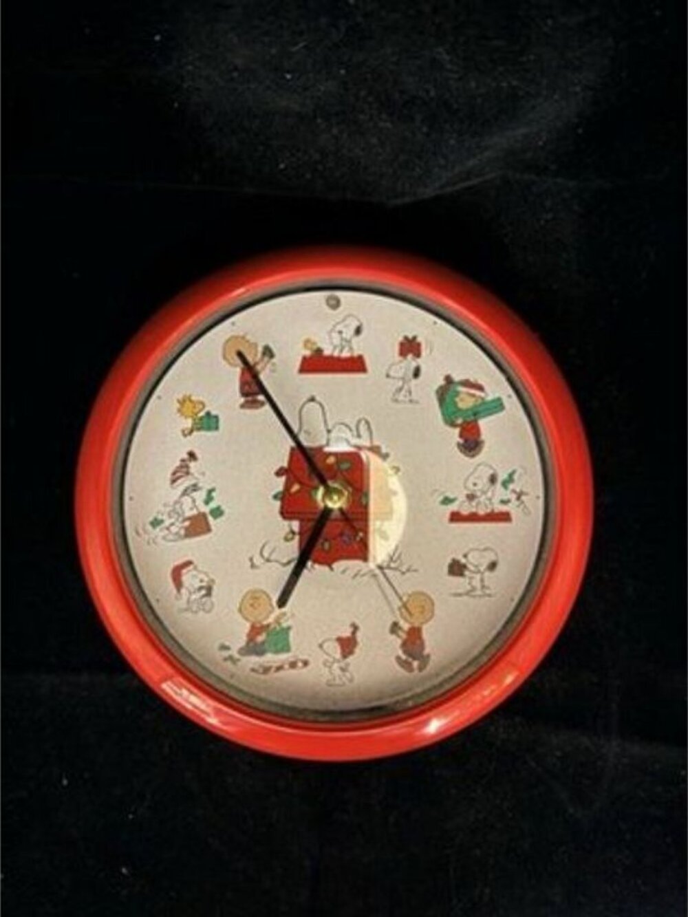 Peanuts 8" Musical Christmas Clock WORKS Charlie Brown Snoopy Woodstock - VIDEO